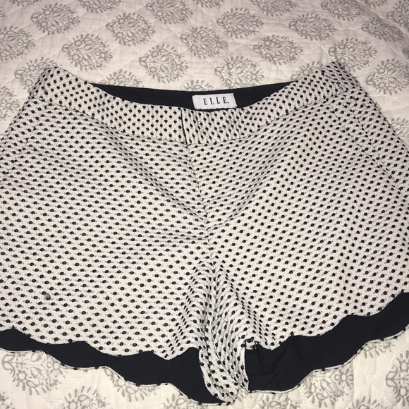 Elle Pants - ELLE petal shorts